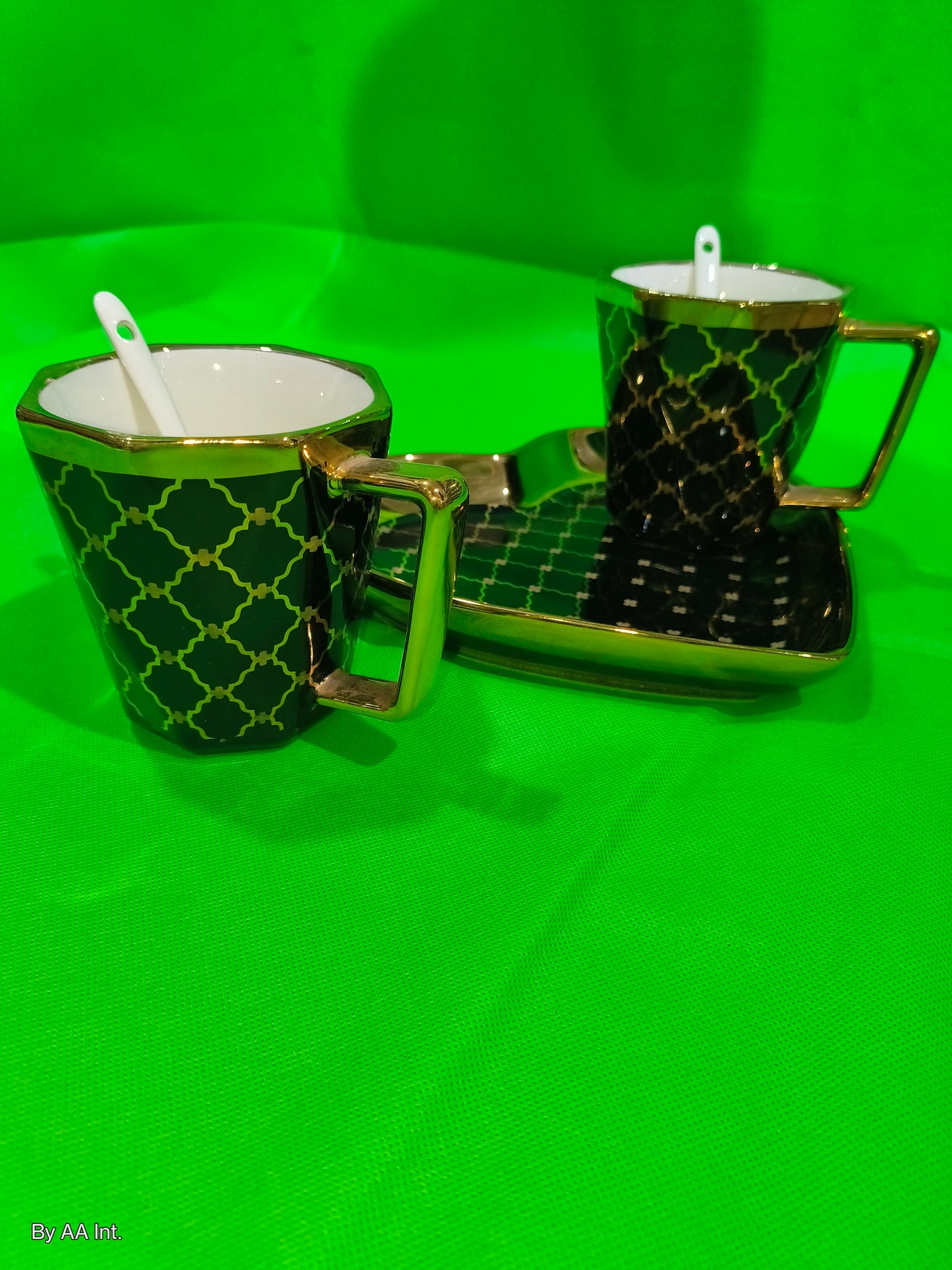 Ceramic Heart Shape Round 2 Coffee Mug with Tray